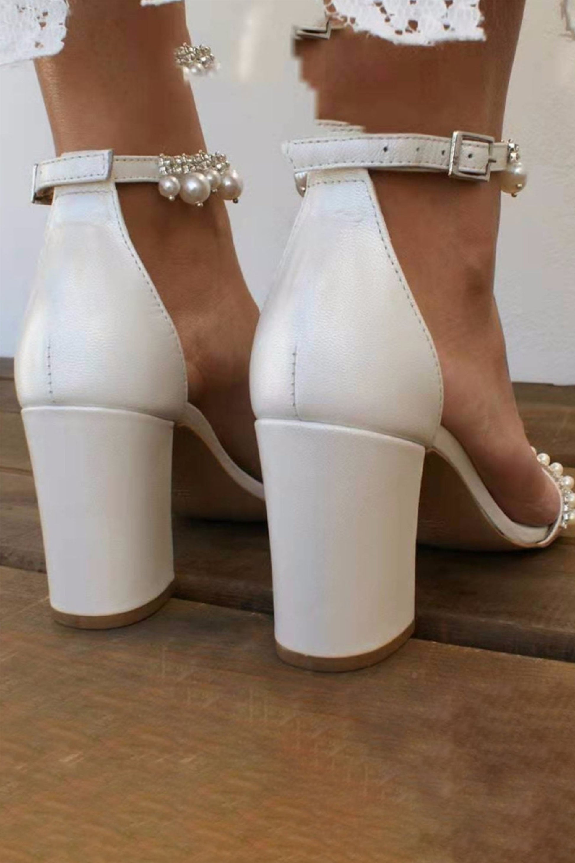 [Bianco]