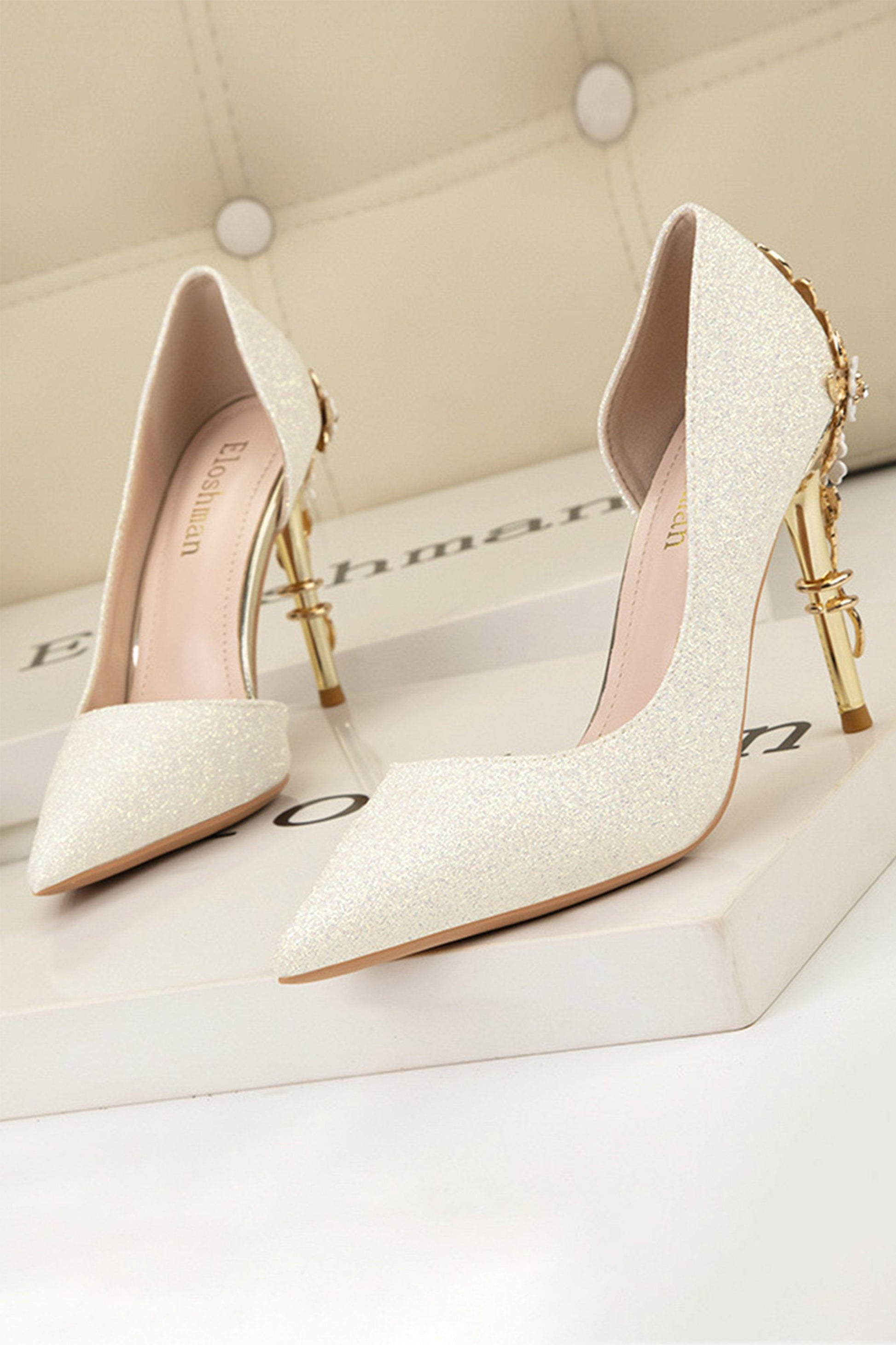 Scarpa Texani Con Frange Punta In Metallo Toocool Stivali Donna