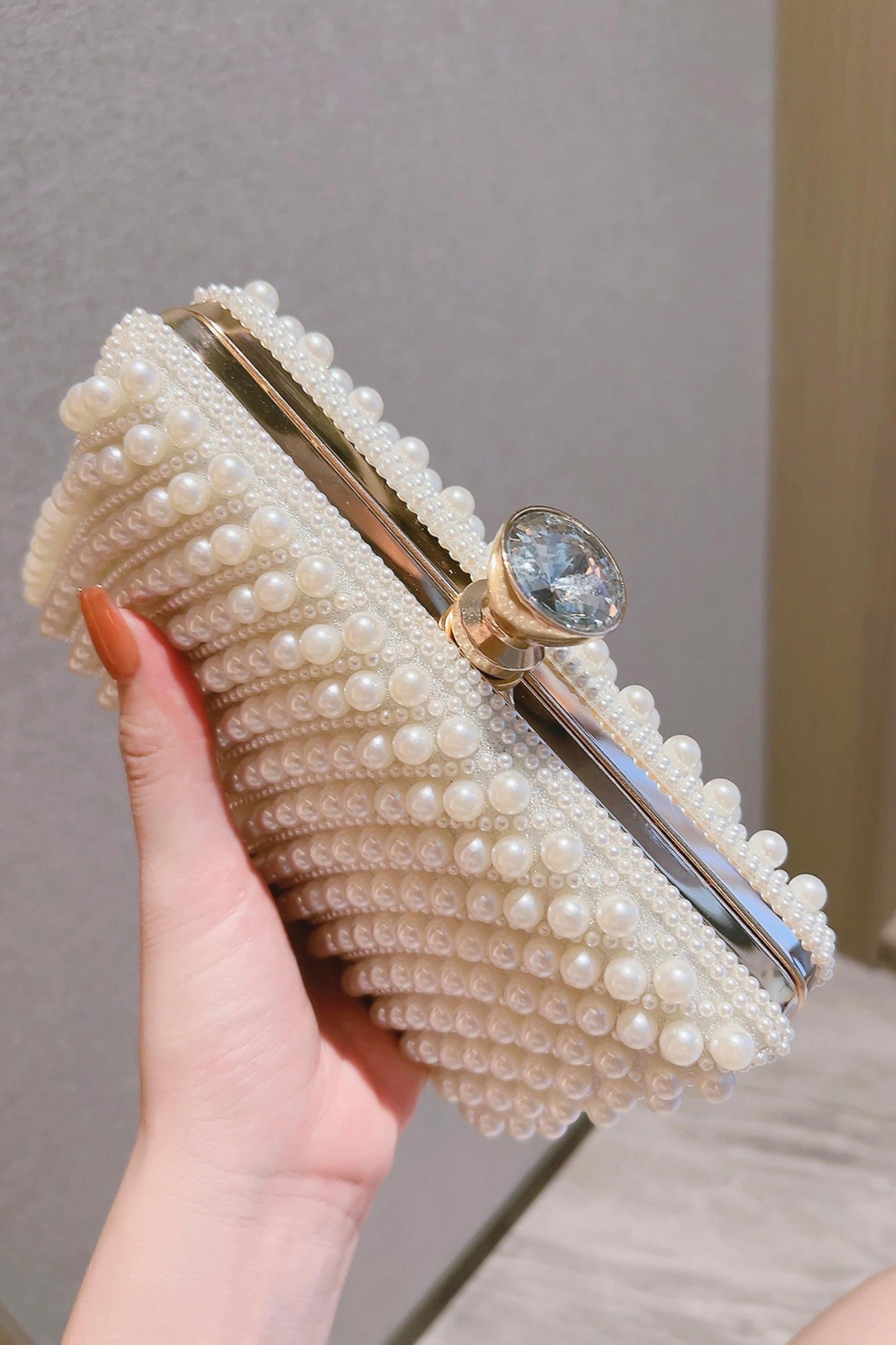 Borsa da sera vintage con perline: pochette da sposa di metà secolo, paillettes AB - Italia Borsa da sera vintage con perline: pochette da sposa di metà secolo, paillettes AB - Italia