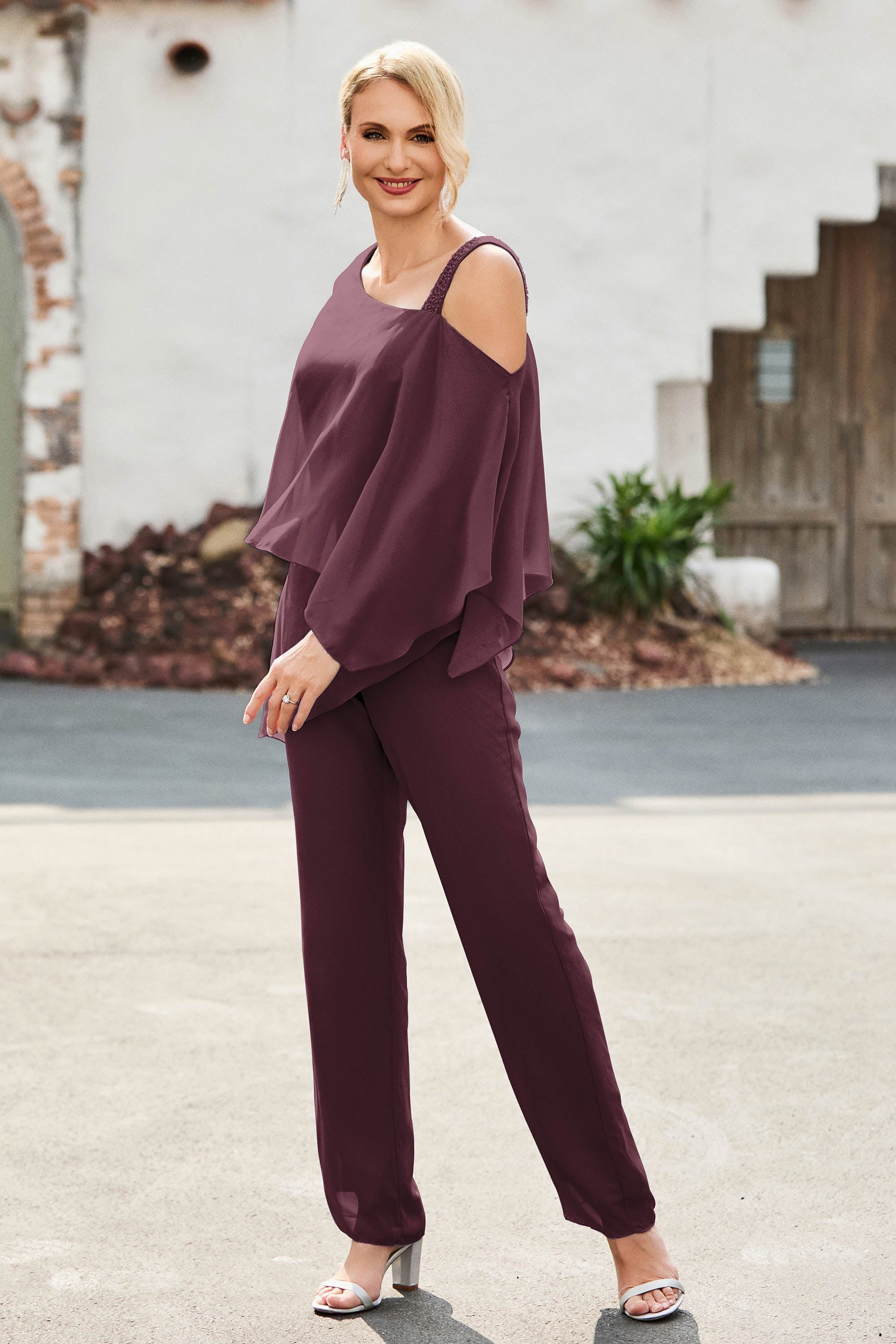 Donna Curvy Tute Da Donna Eleganti Tute Intere Pronovias Tute