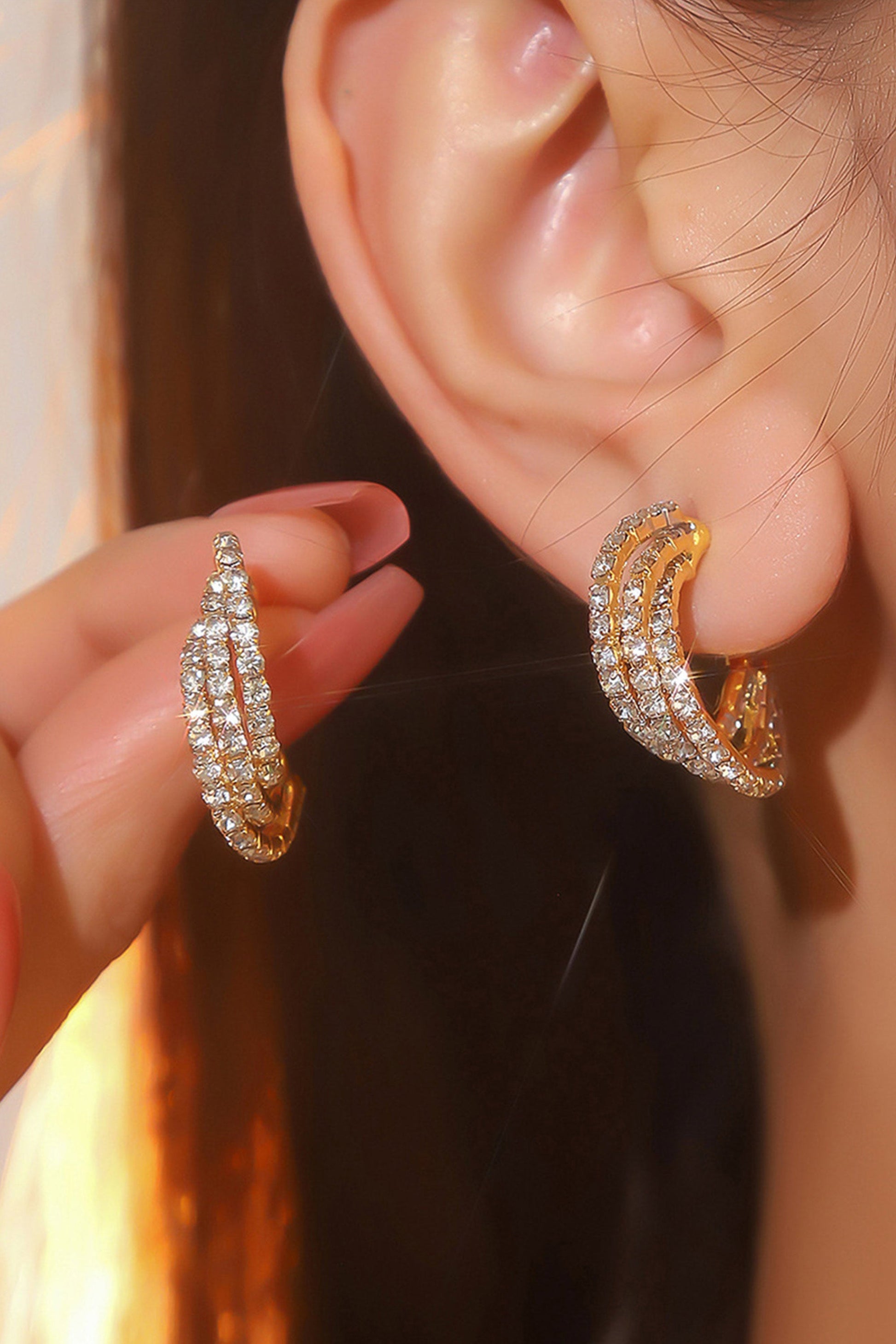 Orecchini doppio cerchio Swarovski Millenia cristalli lilla e cognac 5725757 Orecchini doppio cerchio Swarovski Millenia cristalli lilla e cognac 5725757