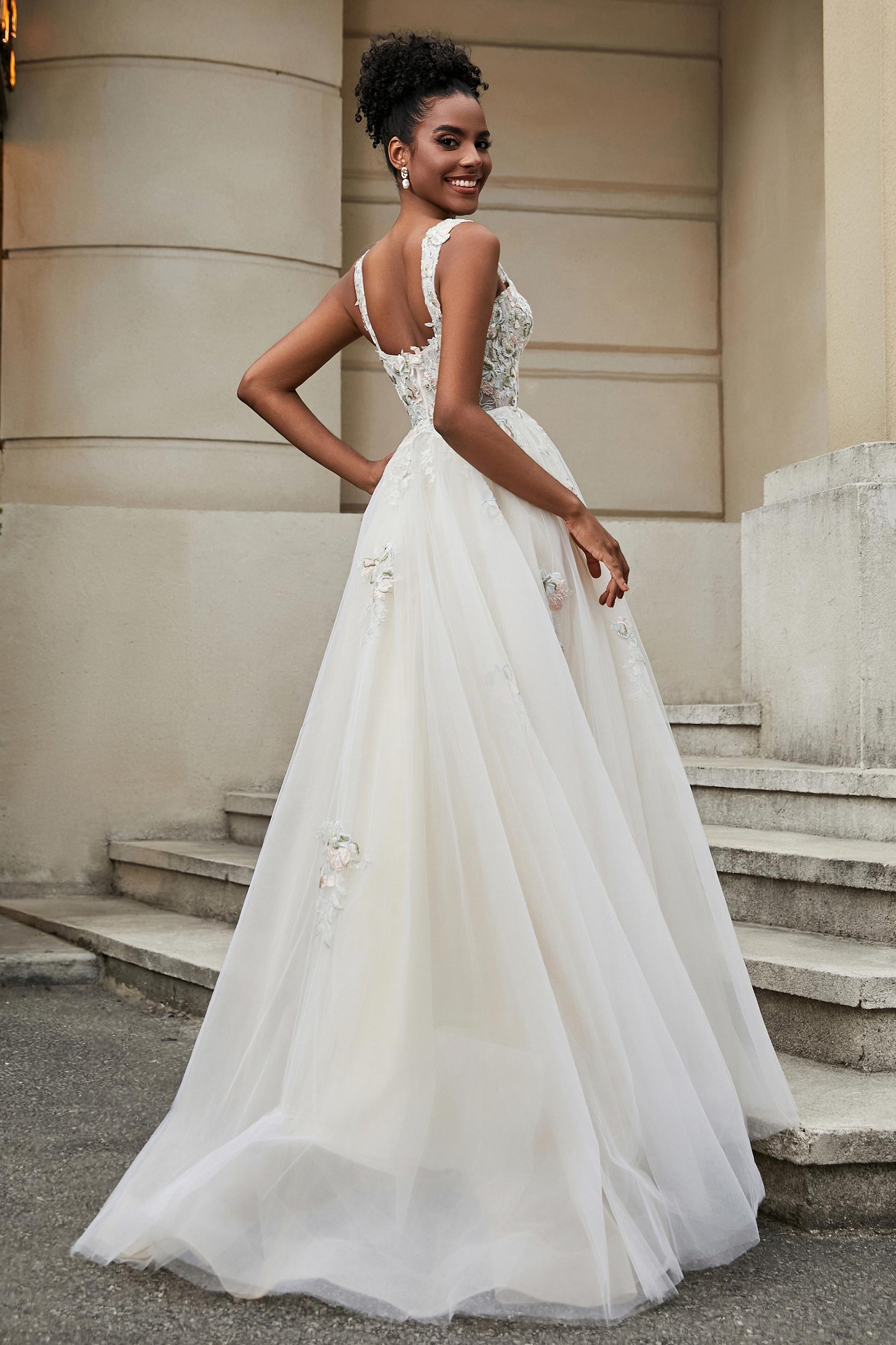 Wedding Dresses Lace Abiti Da Sposa Lillian West Prezzi ABITO DA SPOSA LILLIAN WEST JUSTIN ALEXANDER 66235 Atelier