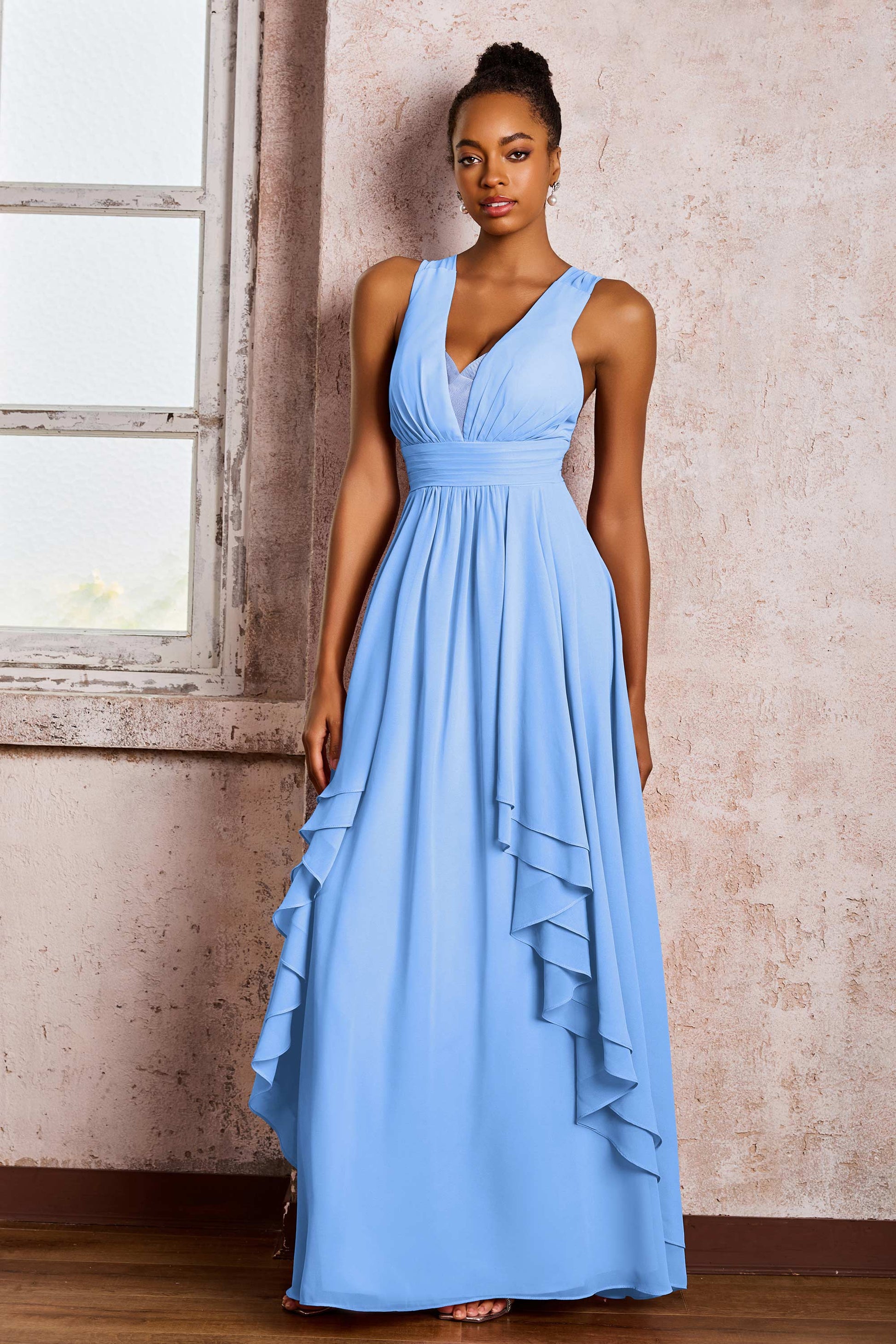 Abiti lunghi fino a terra in chiffon con scollo a V e volant – IT Abiti lunghi fino a terra in chiffon con scollo a V e volant – IT