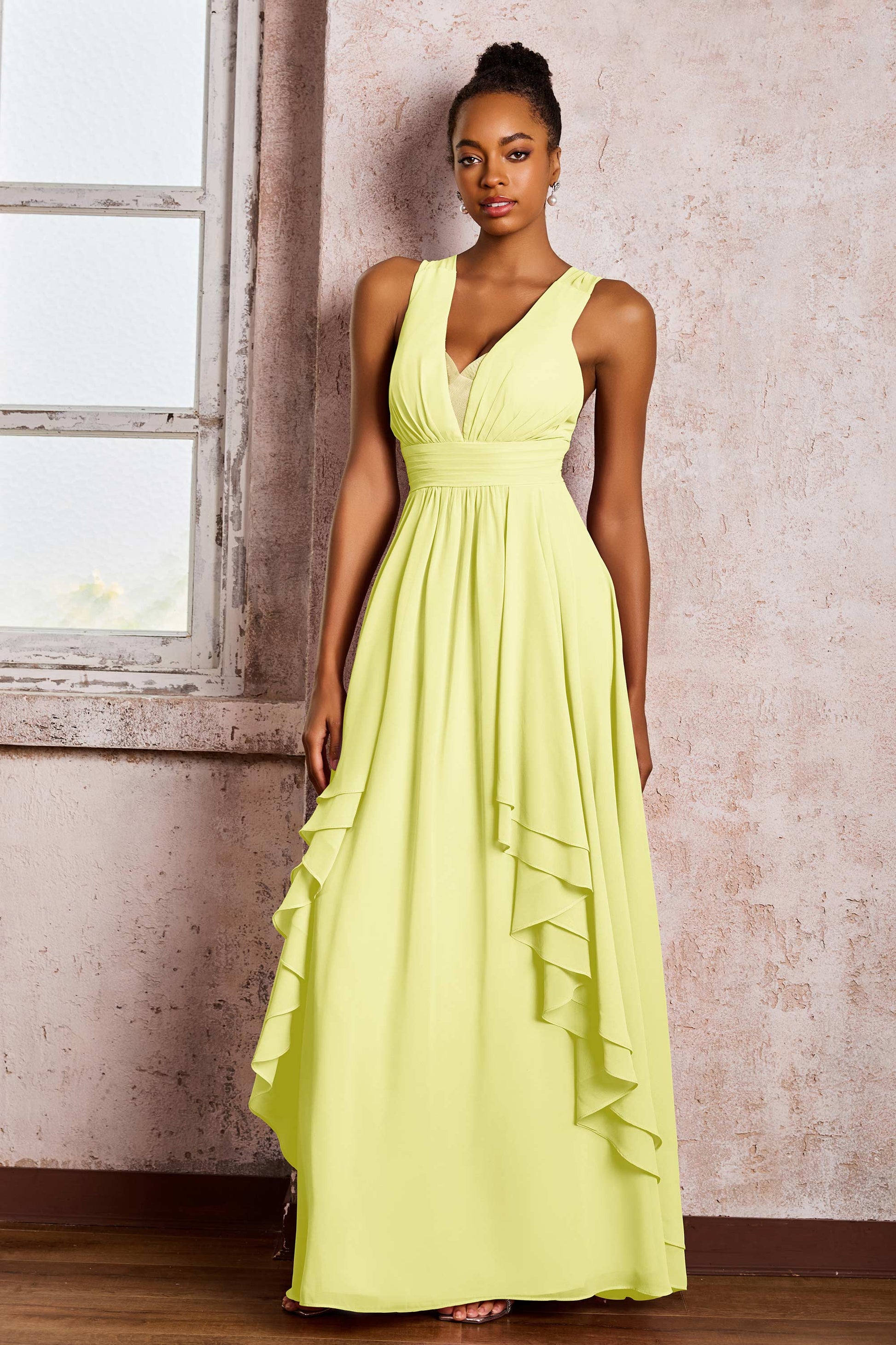 Abiti lunghi fino a terra in chiffon con scollo a V e volant – IT Abiti lunghi fino a terra in chiffon con scollo a V e volant – IT