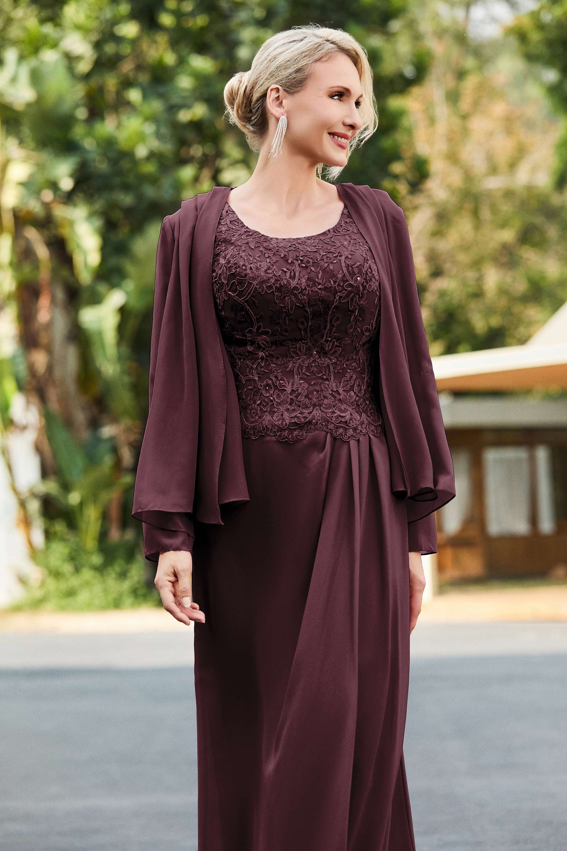 Giacca rossa da tailleur Fofy modello classico a maniche lunghe– Moda Mania Giacca rossa da tailleur Fofy modello classico a maniche lunghe– Moda Mania