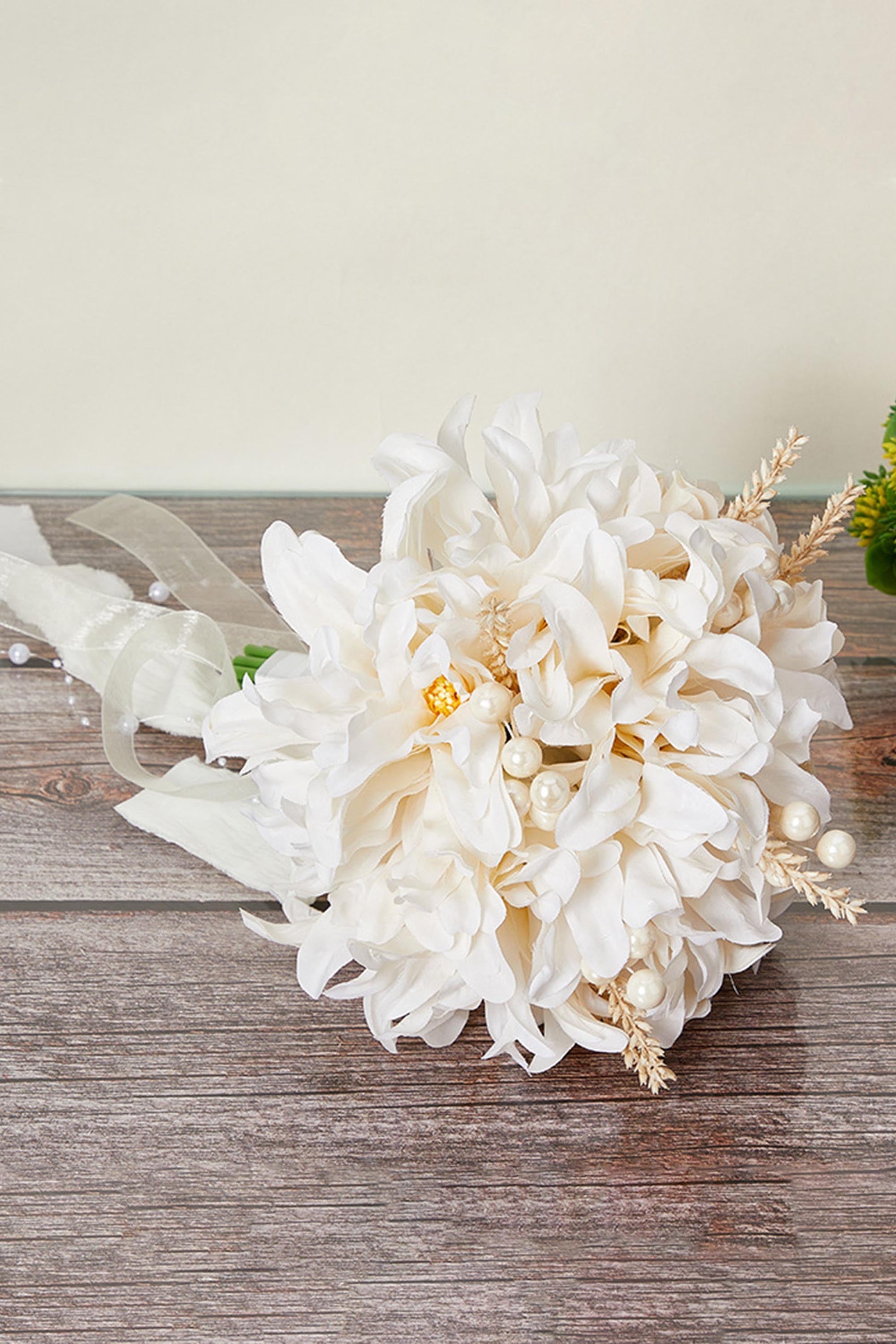 Spiegazioni perline fiori bouquet sposa Spiegazioni perline fiori bouquet sposa