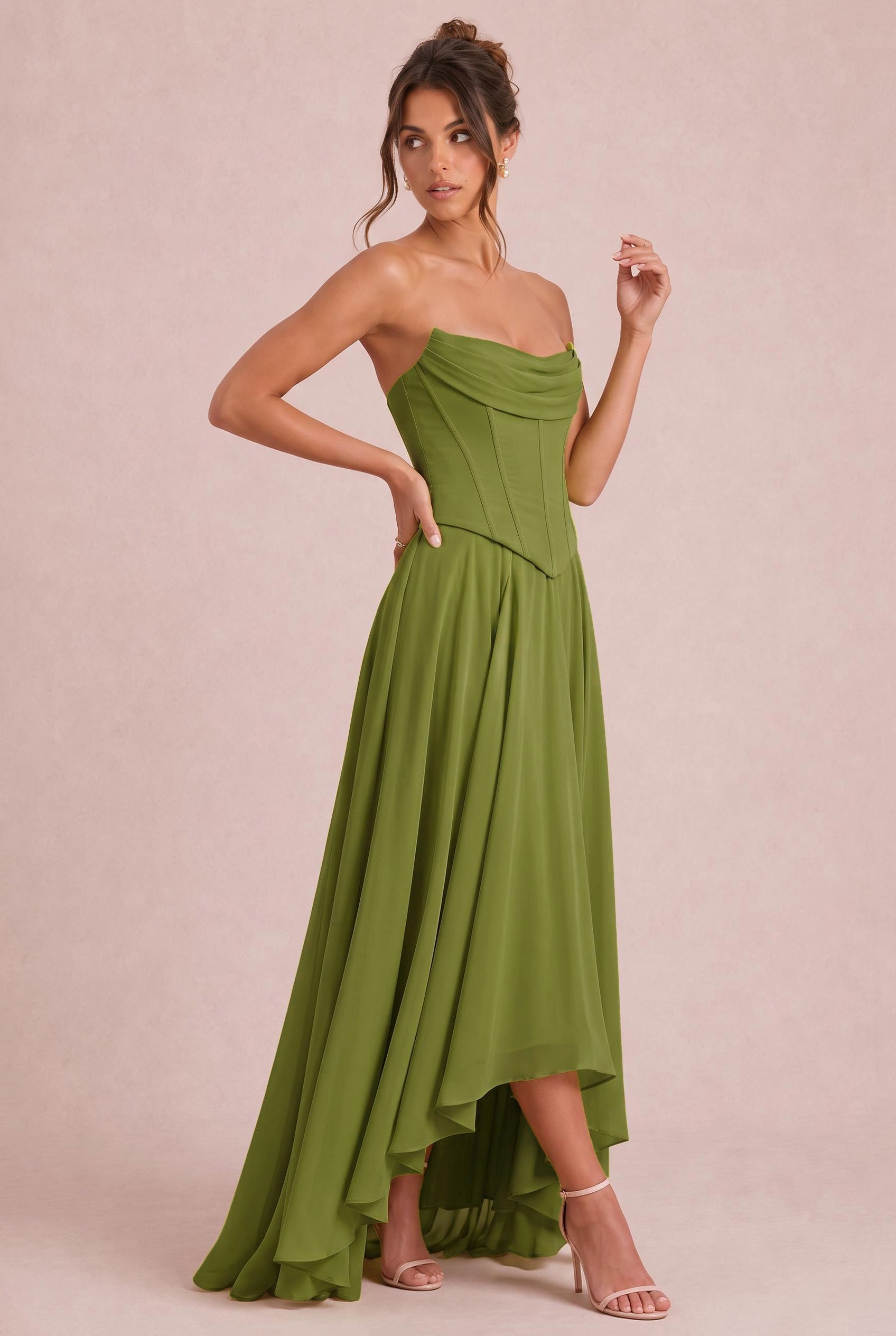 [Verde oliva]
