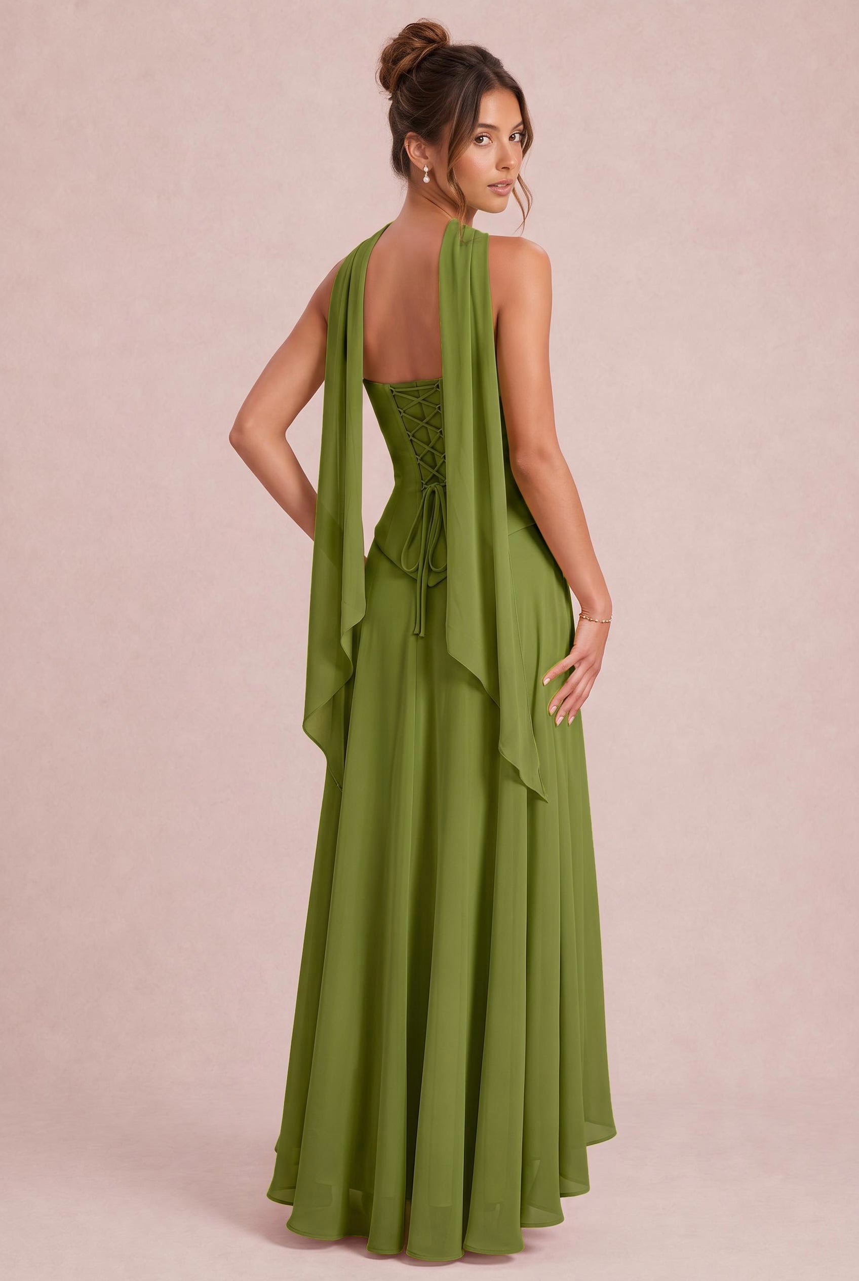 [Verde oliva]