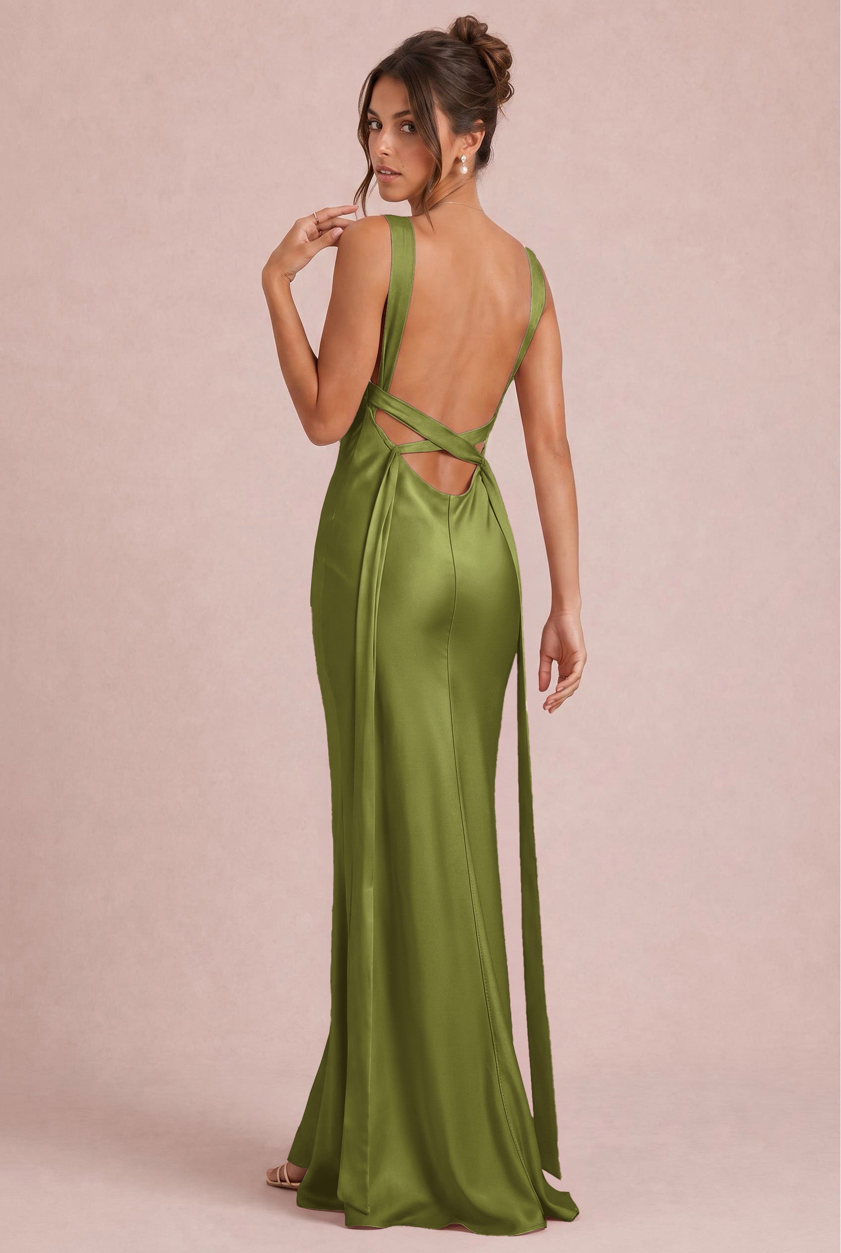 [Verde oliva]