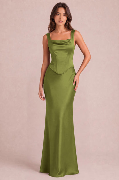 [Verde oliva]