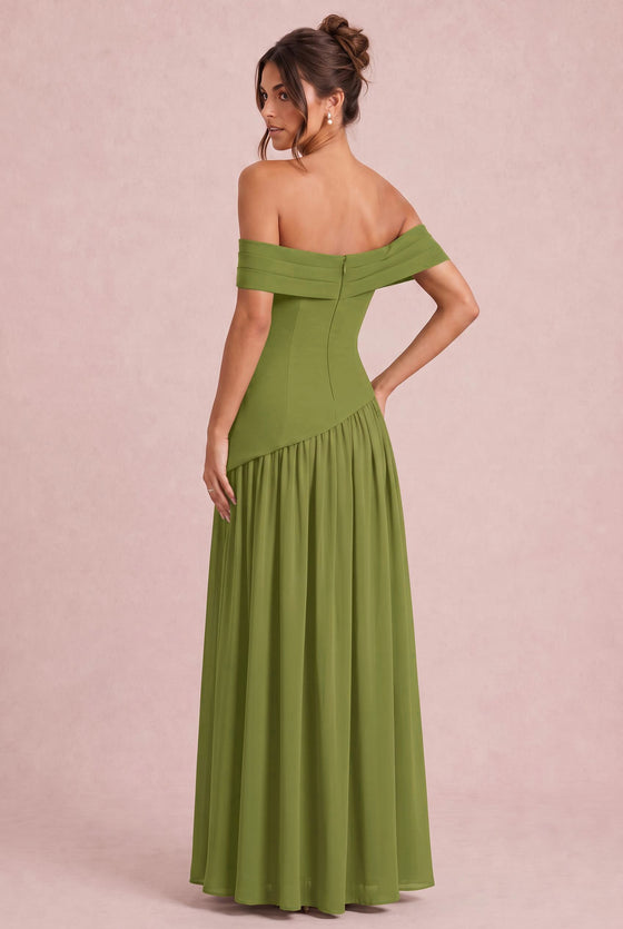 [Verde oliva]