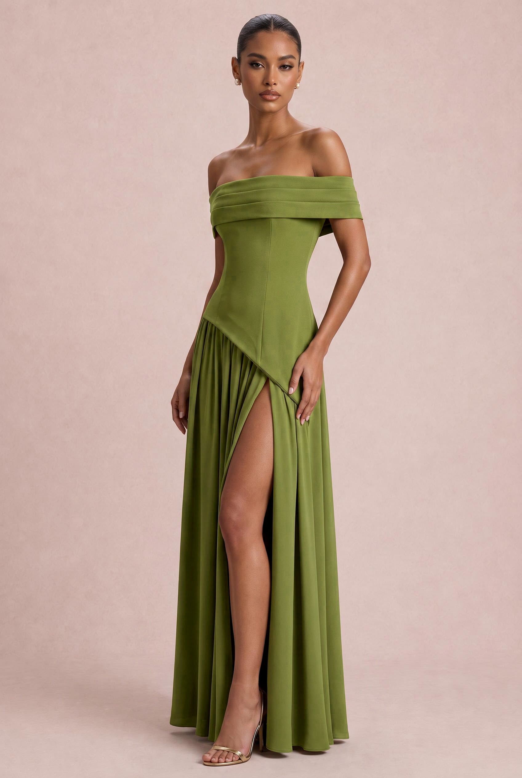 [Verde oliva]