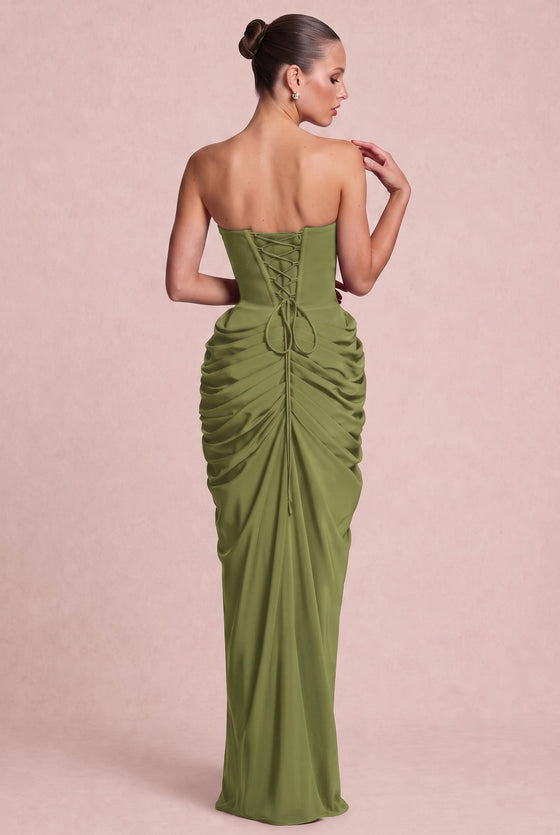 [Verde oliva]