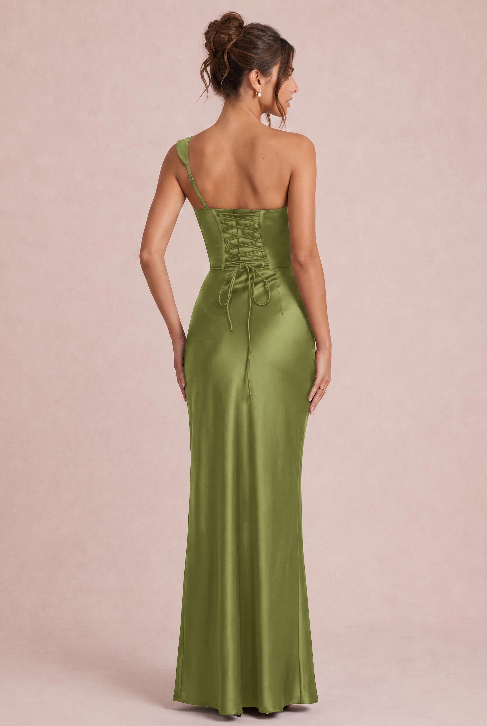 [Verde oliva]