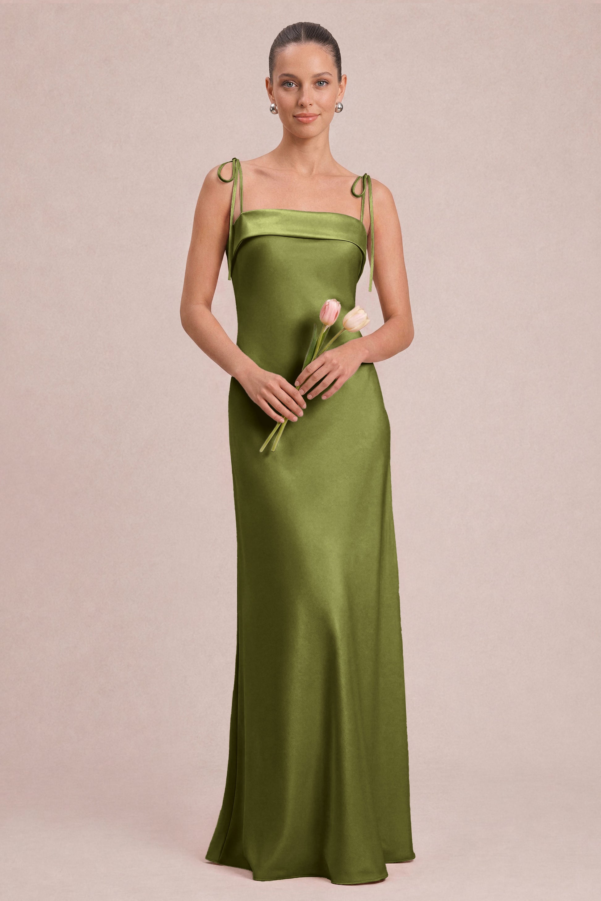 [Verde oliva]