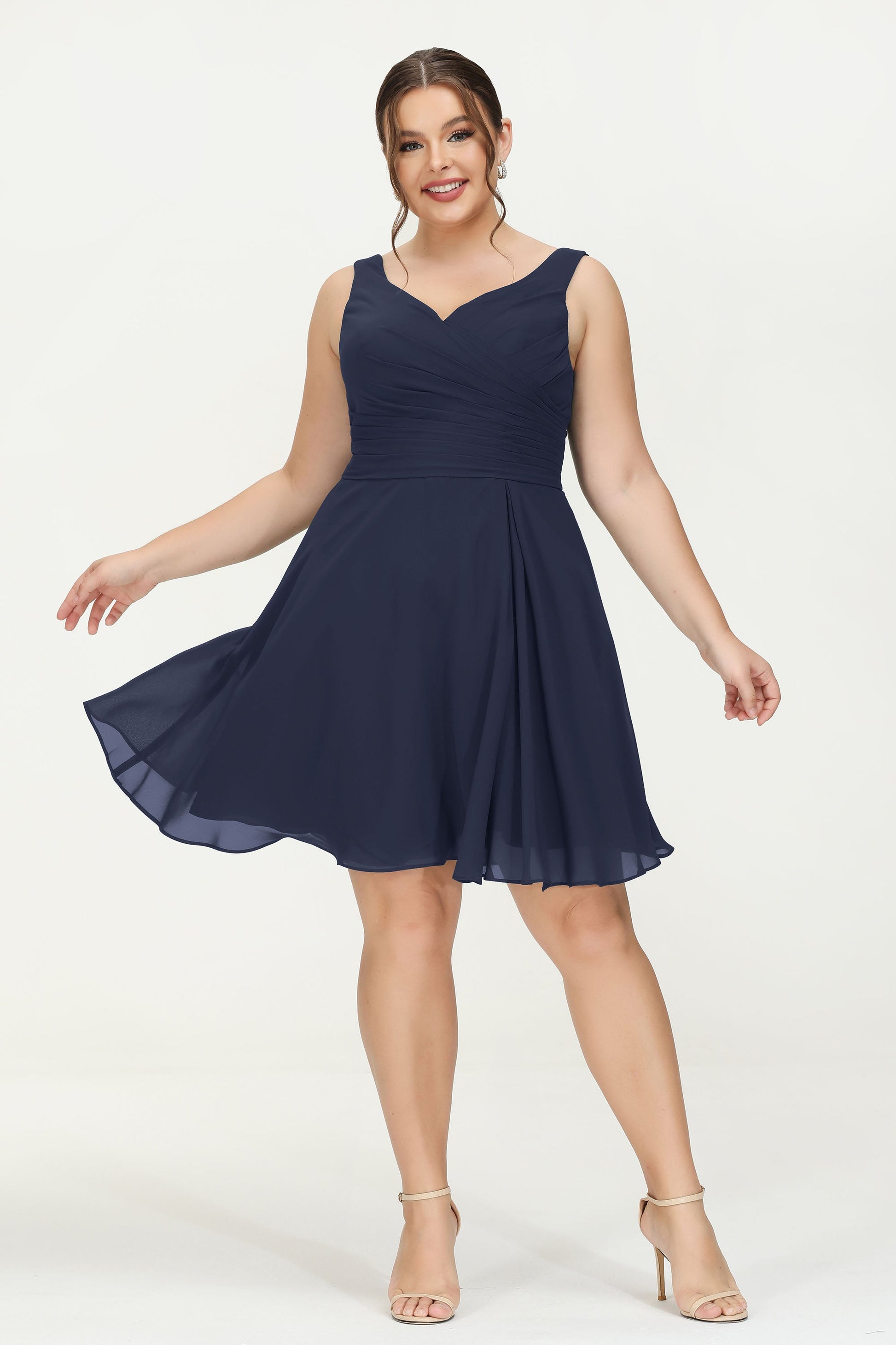 SHEIN Privé Vesto quotidiano semplice a taglie forti con scollo a V profondo per donne | SHEIN SHEIN Privé Vesto quotidiano semplice a taglie forti con scollo a V profondo per donne | SHEIN